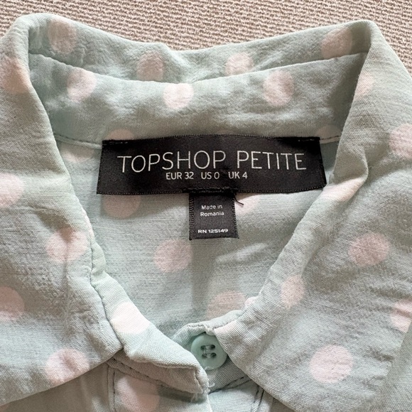 Polka-dot Top - Picture 3 of 3